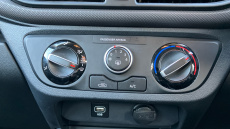 Hyundai i10 1.2 MPi SE Connect 5dr Auto Petrol Hatchback